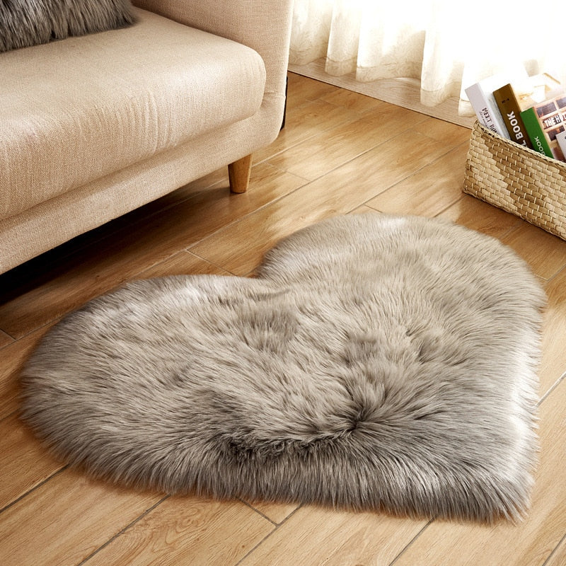 Heart Shape Fluffy Rugs Washable Faux Fur Rug For Kids Bedroom Home Decoration Sofas Cushions Mat Soft Carpet Sheepskin Rug D30