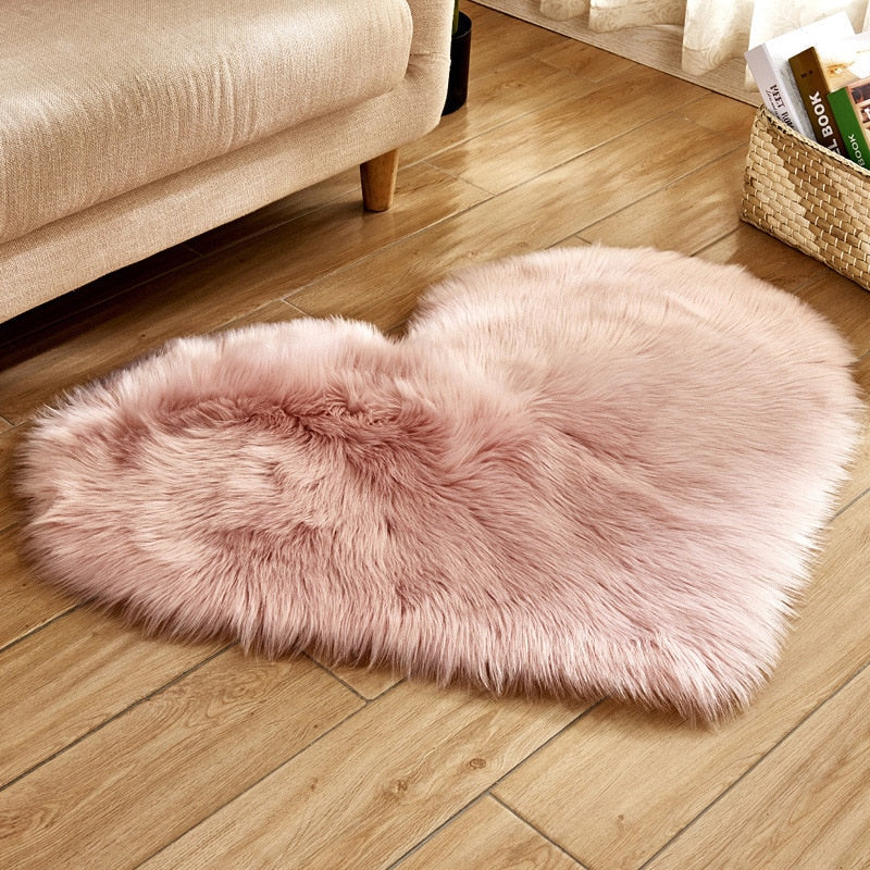 Heart Shape Fluffy Rugs Washable Faux Fur Rug For Kids Bedroom Home Decoration Sofas Cushions Mat Soft Carpet Sheepskin Rug D30